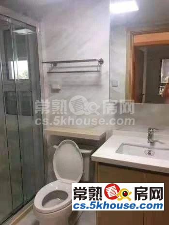 中南锦苑 3300元/月 3室2厅2卫 精装修 超值精品随时看房