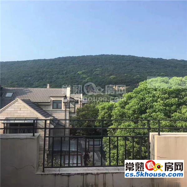 怡景湾 叠加别墅 带地下室 豪华装修 小区中心位置 668万