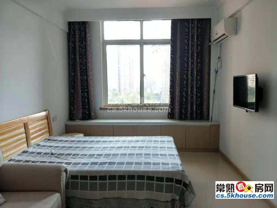 中南锦城单身公寓出租 精装修 家具家电齐全 拎包入住