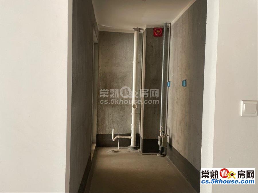 中南锦城 140万 2室2厅1卫 毛坯中层 带 户型方正