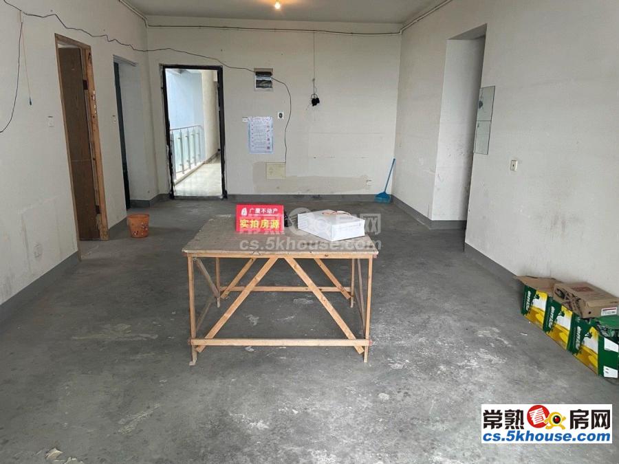 首付25万湖畔西边套湖景房 满2有可 169万有钥匙