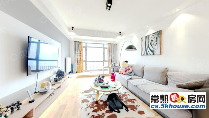 中南锦城117平送30平精装修3房2卫黄金楼层带地暖中央空调满2年190万