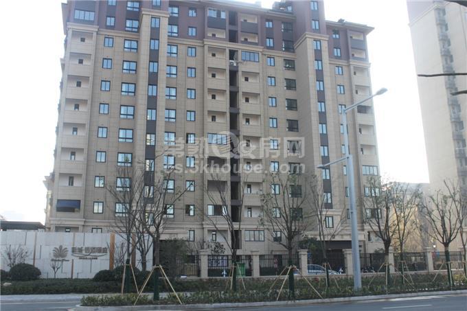 新城 花园洋房210万 3室2厅2卫 毛坯 隆重出售快快抢购