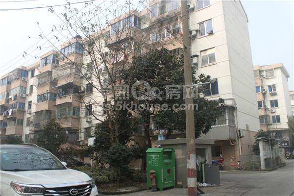 店长重点甸桥新村一区 118万 2室2厅1卫 精装修 紧售