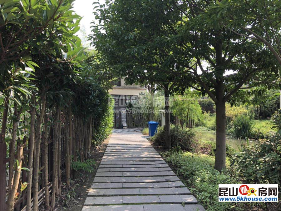 淀湖桃源(西江月板块,双拼别墅)边套花园200平米,精装满两年