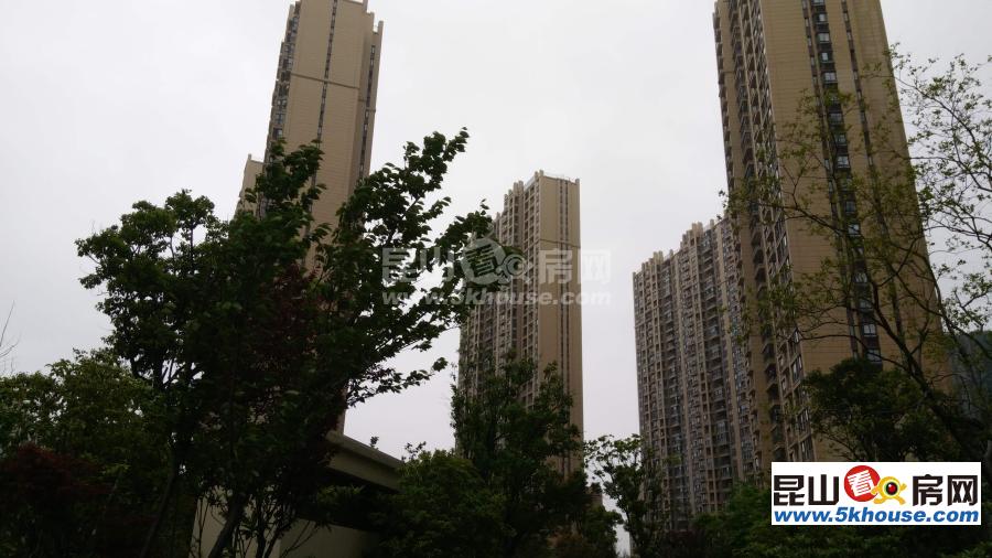 首创昆山奥特莱斯一层旺铺出租 餐饮设备连带转让出租 抓住机会啦