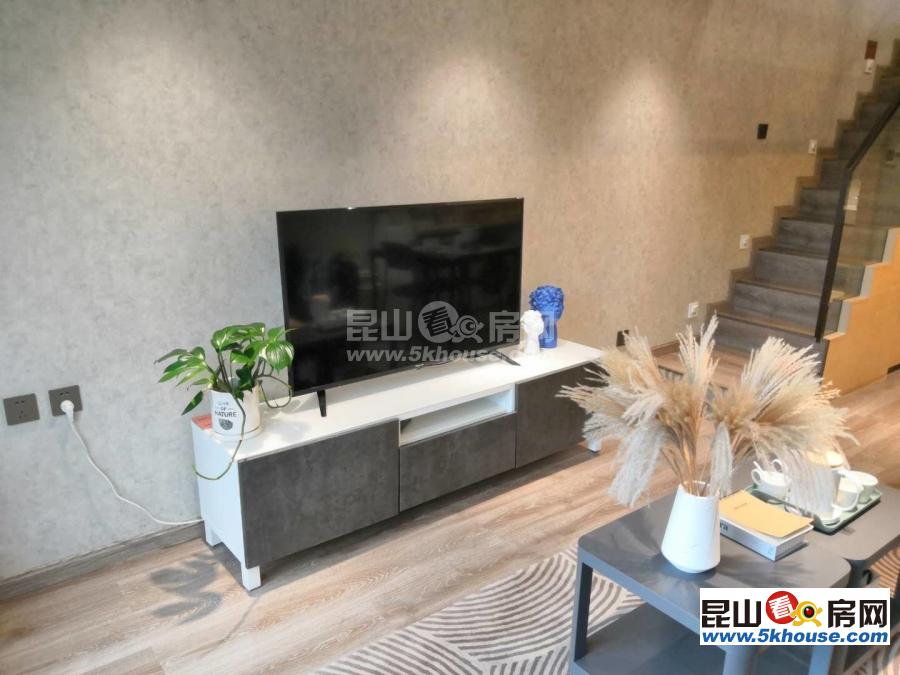 游站未来城 花桥网红楼,房东缺钱急售,价格可谈 地铁800米 配套成熟