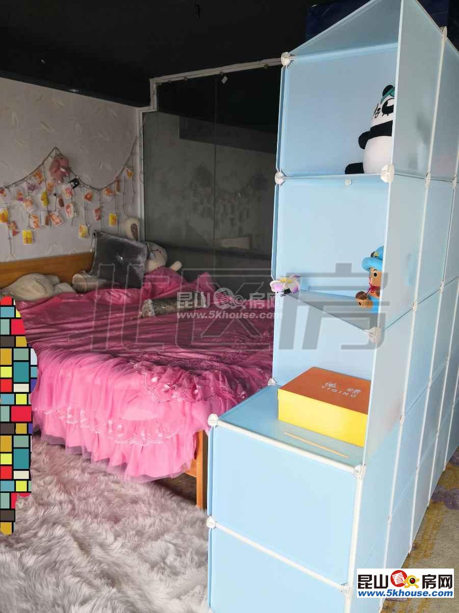 秦都酒店 二中实小 学 区未用 人民路繁华商业街 租金2200元