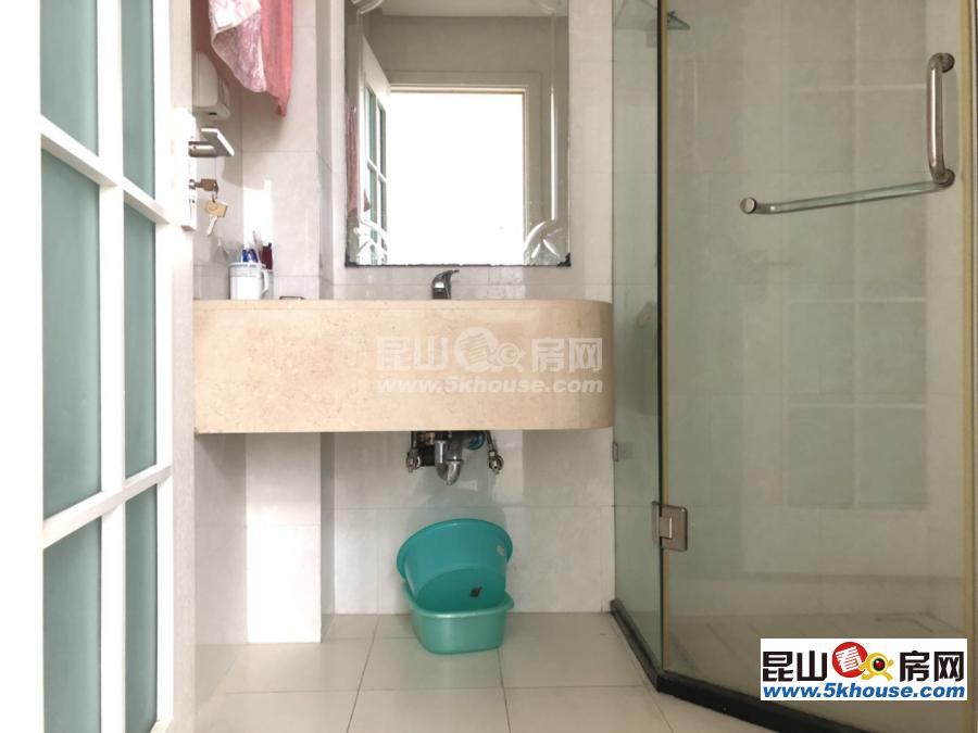 淀山湖,淀湖桃源(中装别墅)急售(仅250万)随时看房