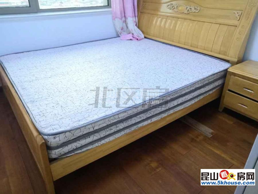 世茂蝶湖湾 175.8万 4室2厅2卫 精装修 ,此房只应天上有人间难得见一回