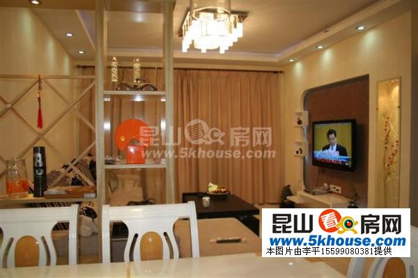 汉城国际精装修两房2300每月 家电齐全有钥匙随时看房