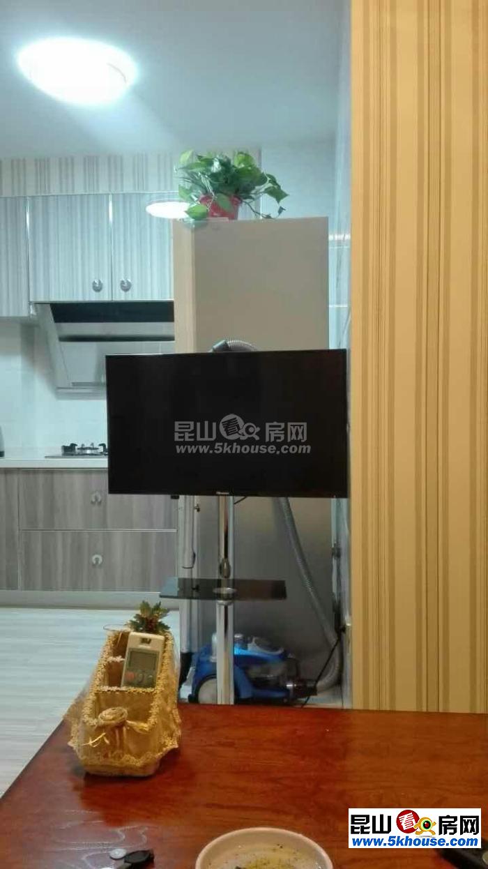 天地华城共青小区甲壳虫豪华独立分离式单身公寓真实图片