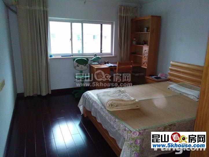 好房出租,居住舒适,常发香城名园 3500元月 4室3厅2卫 精装修