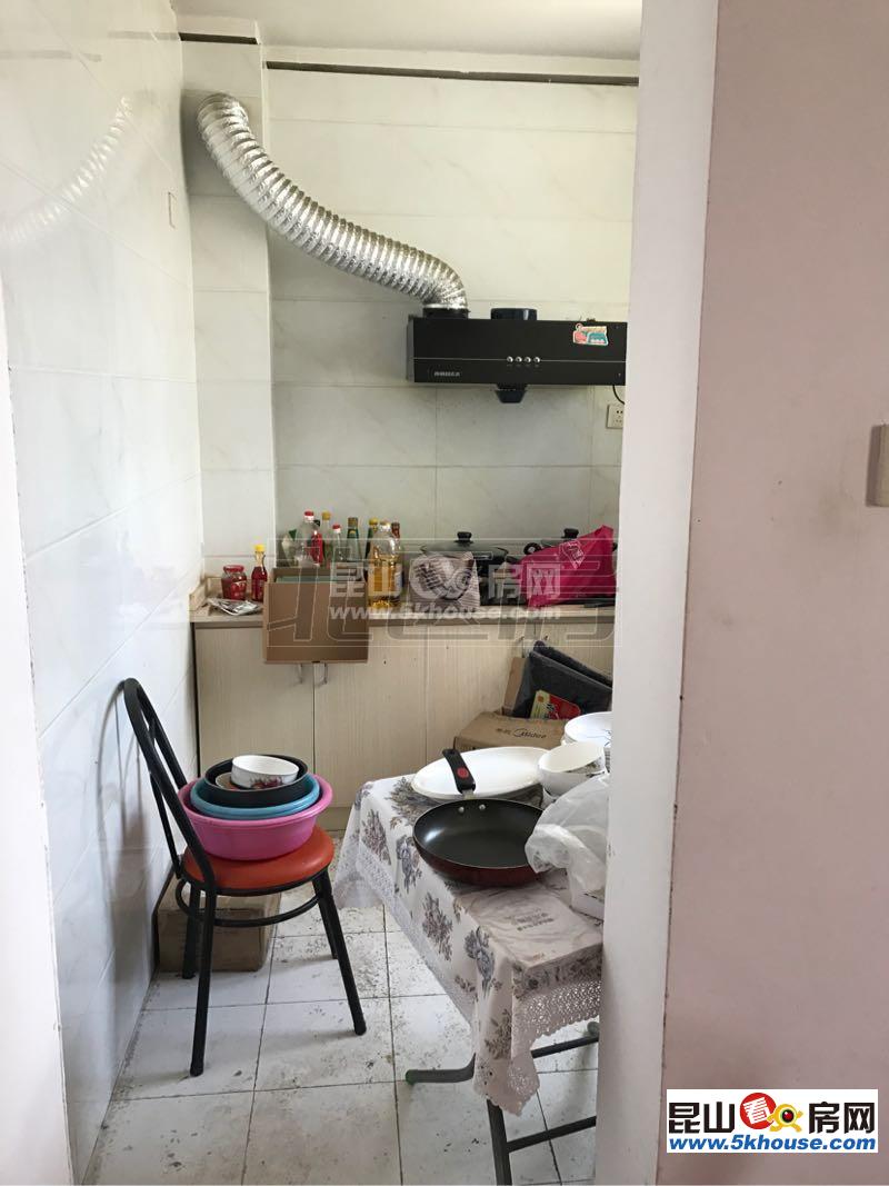 市区,新城家园,精装两房,非常干净