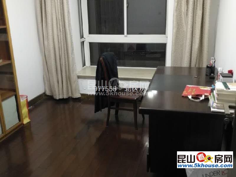 西桥新村 2400元月 2室2厅1卫 精装修 ,环境幽静,居住舒适