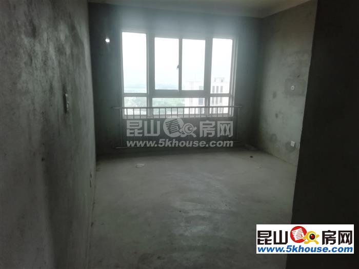 中科花苑 1000元月 3室2厅2卫 毛坯 ,急租好房