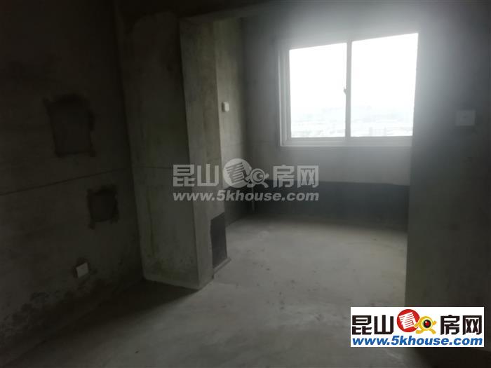 中科花苑 1000元月 3室2厅2卫 毛坯 ,急租好房