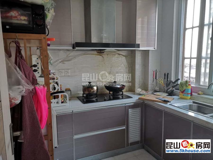 免佣出租高档社区,海上印象花园 2400元月 2室2厅1卫,2室2厅1卫 精装修