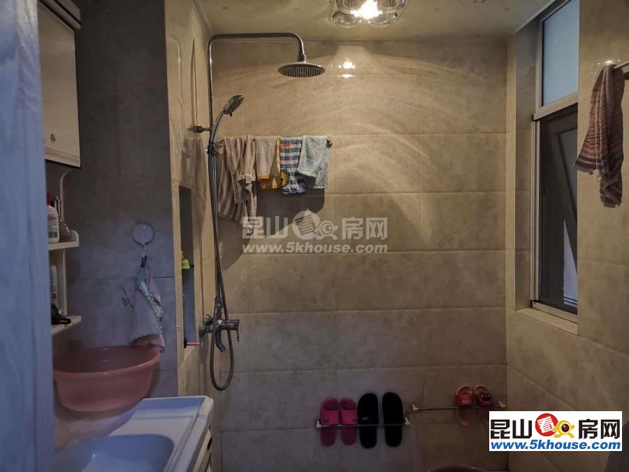 免佣出租高档社区,海上印象花园 2400元月 2室2厅1卫,2室2厅1卫 精装修