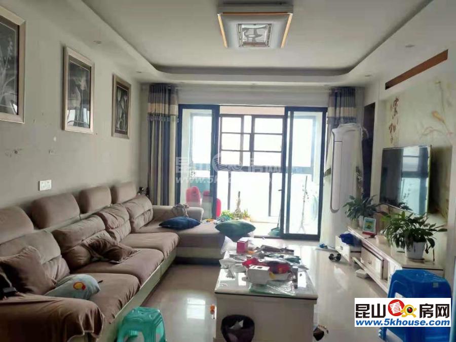 碧悦湾 2700元月 3室2厅2卫,3室2厅2卫 精装修 ,家电齐全,拎包入住