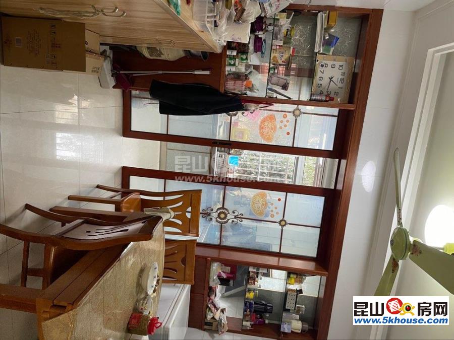 蔣浦新村 出門菜場 學校 地鐵口 商業樓下185萬 3室2廳2衛精裝修低價出售房東急售