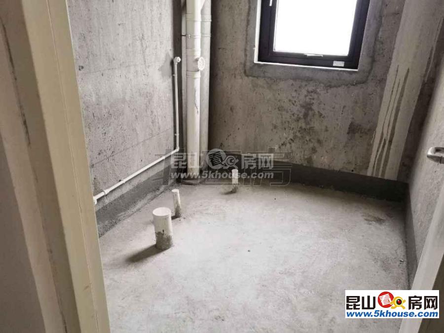 碧悦湾 电梯大三房 南北通透户型 首付50万 急售