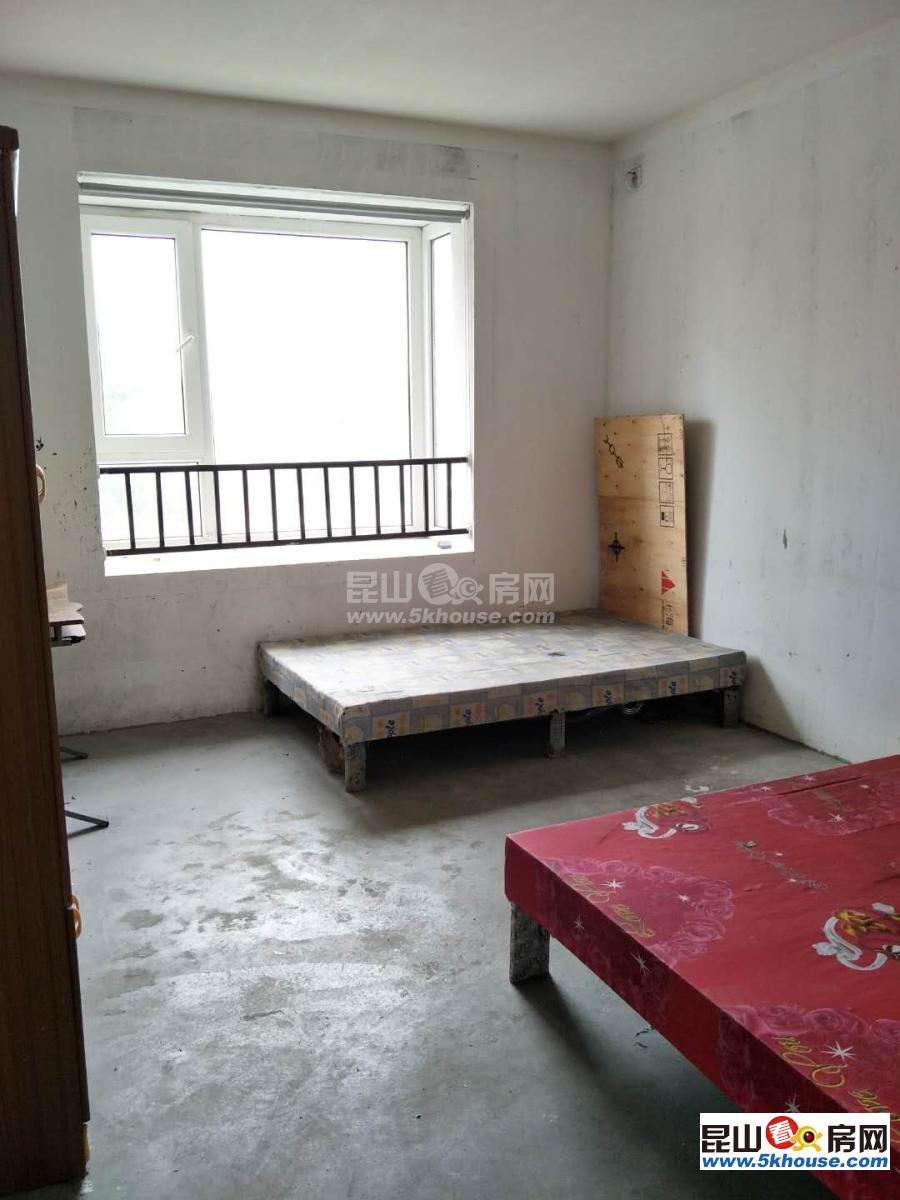 汉城国际 115万 2室2厅1卫 毛坯 ,难找的好房子 可改小三房