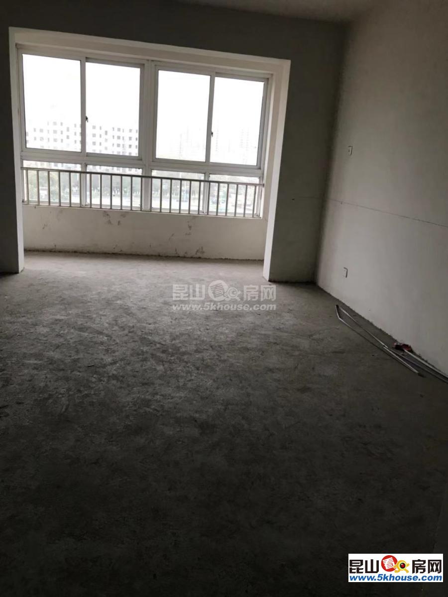 花家浜新村 223万 7室4厅3卫 毛坯 ,阔绰客厅,超大阳台,身份象征,价格堪比毛坯房
