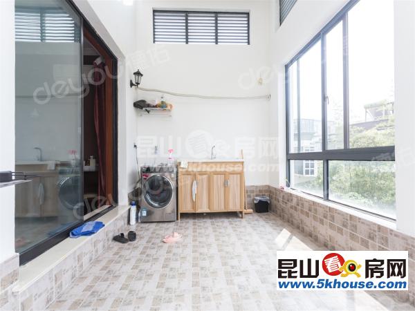 一流景觀,低密度花園,綠地21城e區 350萬 3室2廳3衛 精裝修