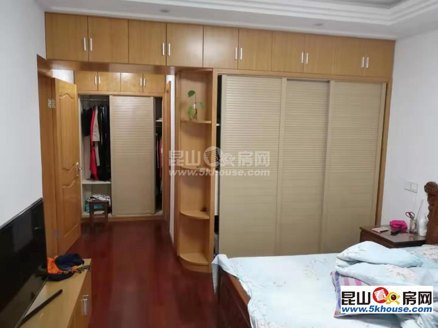 张浦顺城名湾 136万 3室2厅2卫 精装修 ,稀缺洋房出售