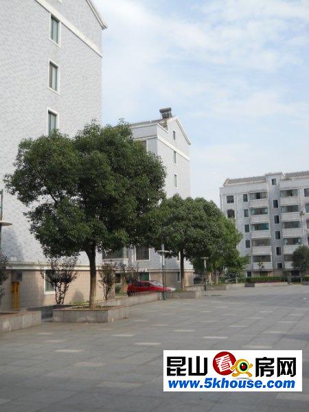 銀鹿新城 3800元月 5室3廳3衛(wèi) 精裝修 ,沒有壓力的居住地