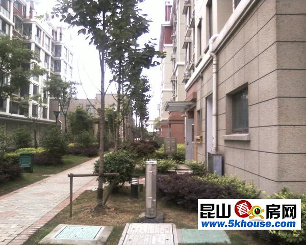 嘉和苑 180万 3室2厅2卫 精装修 格局极好,看房随时