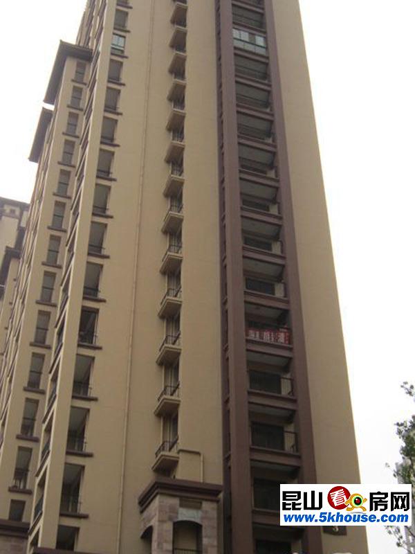常发香城湾 2200元月 3室2厅1卫 豪华装修 ,价格实惠,空房出租