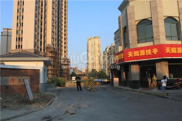 豪华装修房东自己住保养很好 满5年 房 上海公馆 有多套