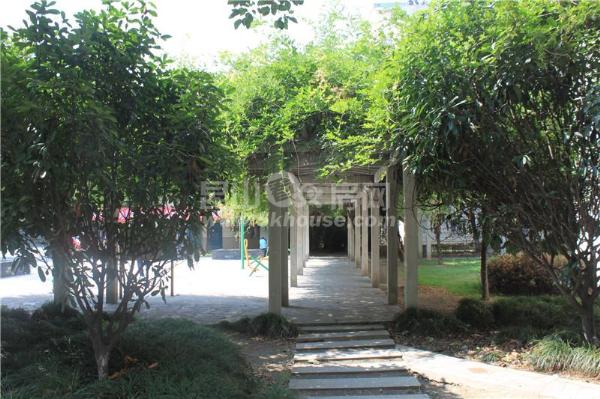 宝领新村 175万 4室2厅2卫 豪华装修 你可以拥有,理想的家