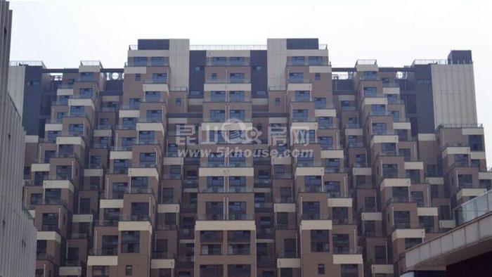 上海裕华园 1200元月 1室1厅1卫 简单装修 ,楼层佳,看房方便