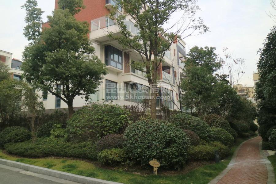淀山湖唯一在售精装住宅房65平到120平