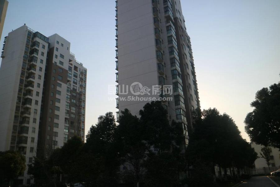 急售园区唯亭旁昆山巴城正仪阳澄尚东富泽苑嘉馨花园旁精装21小三房