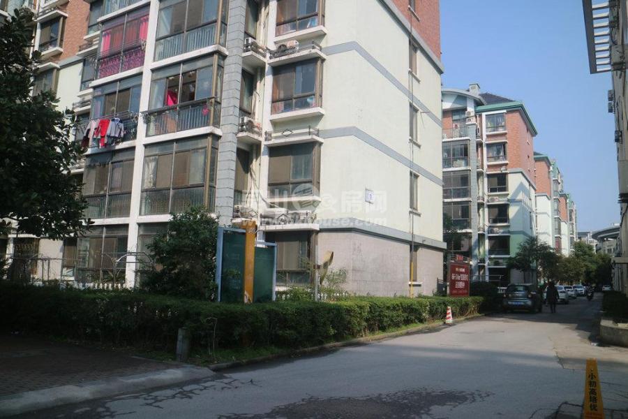 永盛广场 带车库 采光好 可上学 首付30万