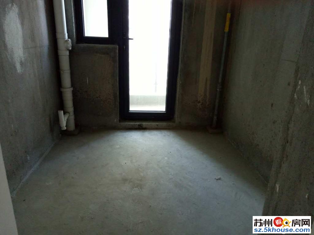 泰和郡 毛坯房 电梯洋房 一梯一户 有钥匙 随时看房