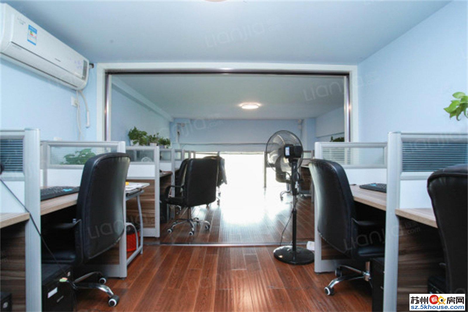 苏尚新地 精装复式 居住办公两相宜 可公司 室内如图