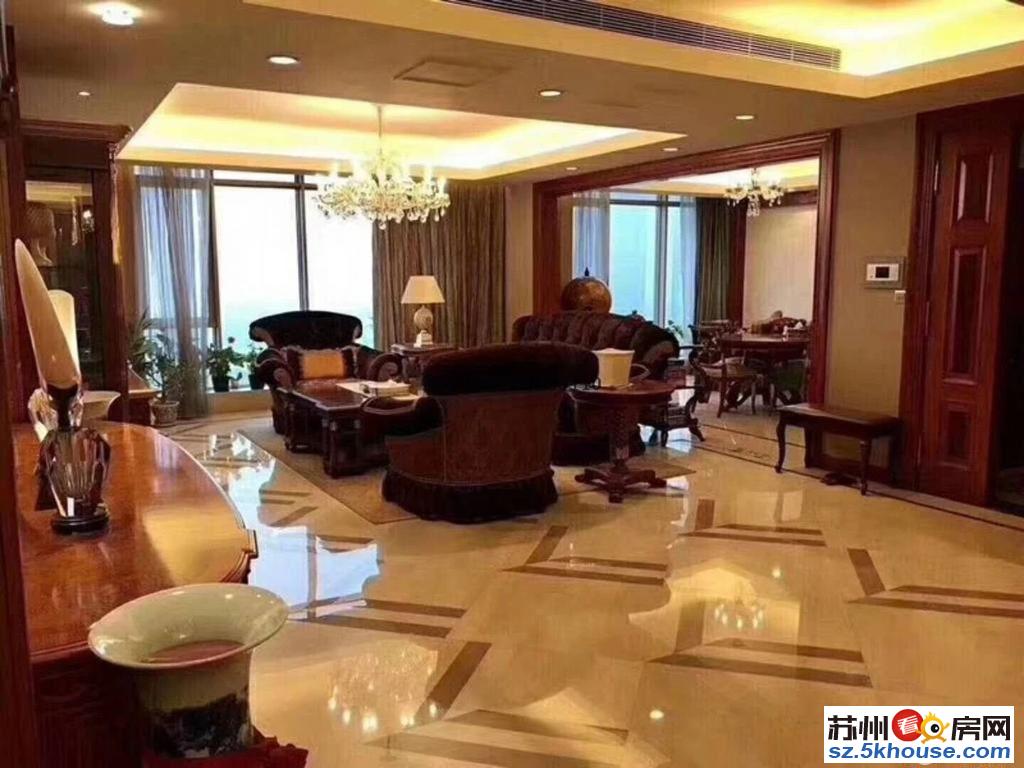 中茵皇冠 湖景31房 苏州中心 东方之门对面 豪华装修