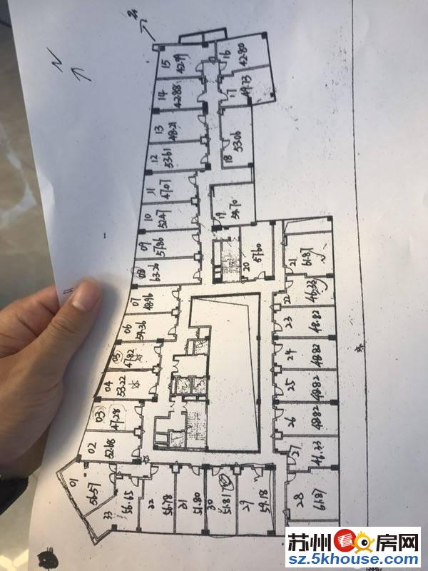 E公馆复式大开间双地铁口近三区 金阊商圈 首付25w起