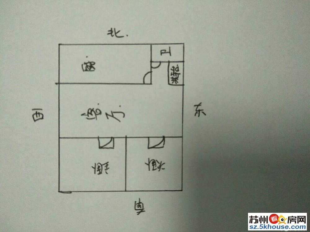 东山镇上莲花新村95平中等装修75万利用面积大户型好