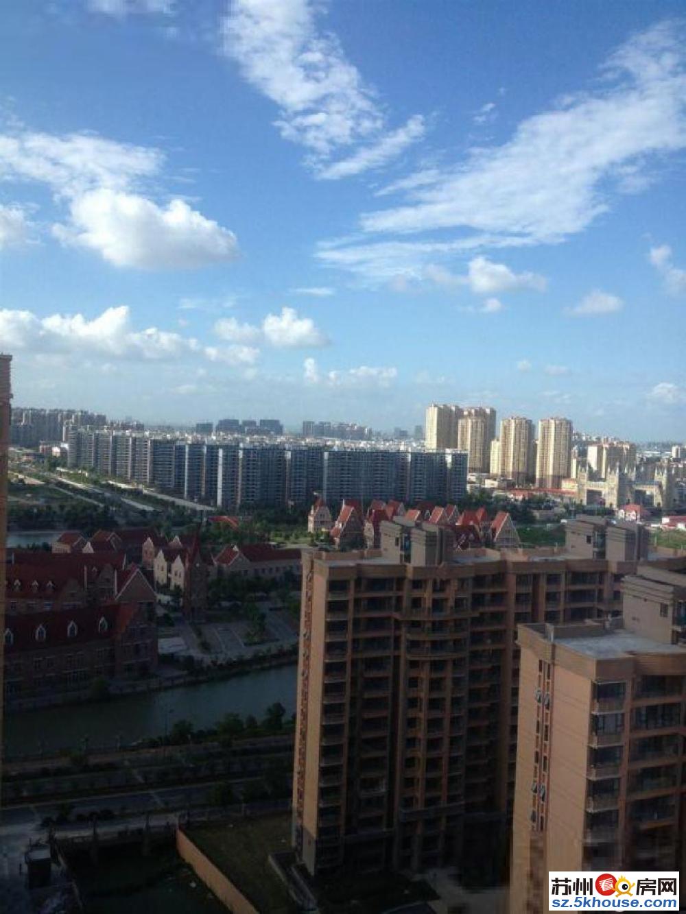 漕湖之星苏州洼地项目均价8000的复式公寓5.2米挑高