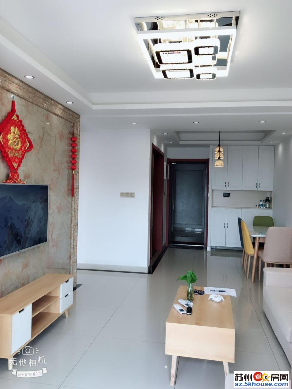 小石城香樟园豪装3房4空调品牌家电保养很新有钥匙