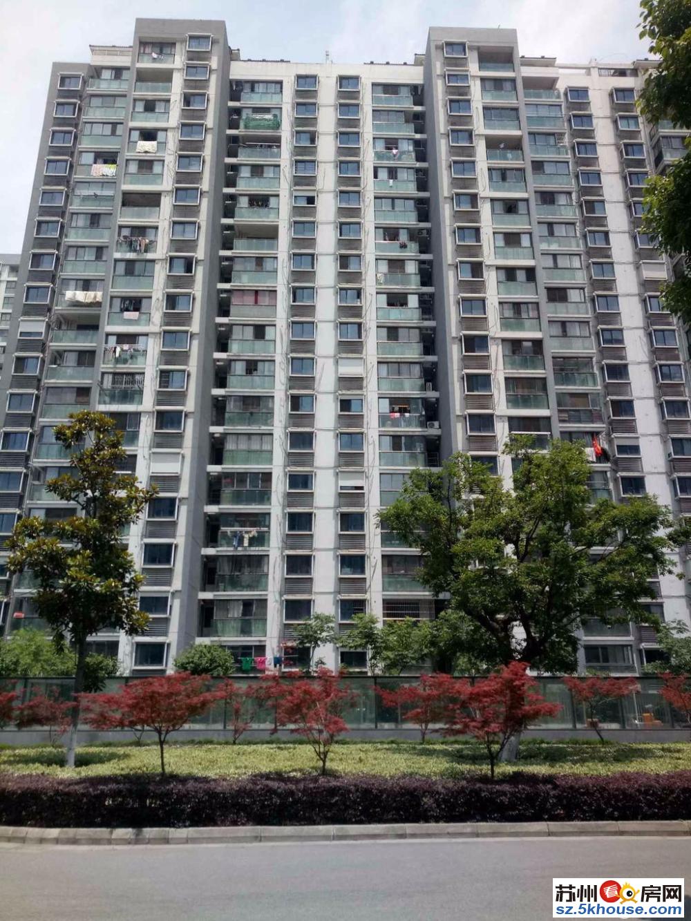 北新区科技住宅 金茂熙悦 99平四房两卫 实用高达120