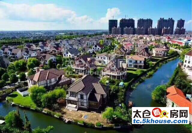 社区户型,高成上海假日 360万 5室2厅2卫 精装修