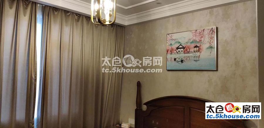 超低单价,不临街,随时腾房上海公馆一期 86万 2室2厅1卫 精装修 !