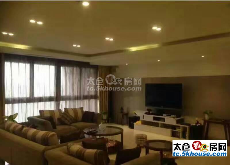 便宜房出售上海公馆9楼,250平,385万,豪装,没怎么住过,满两年